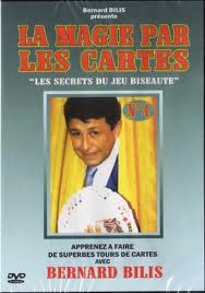 Bernard Bilis nous livre ici le quatrième opus de sa collection : "La magie parDVD La magie par les cartes vol. 4 du magicien Bernard Bilis